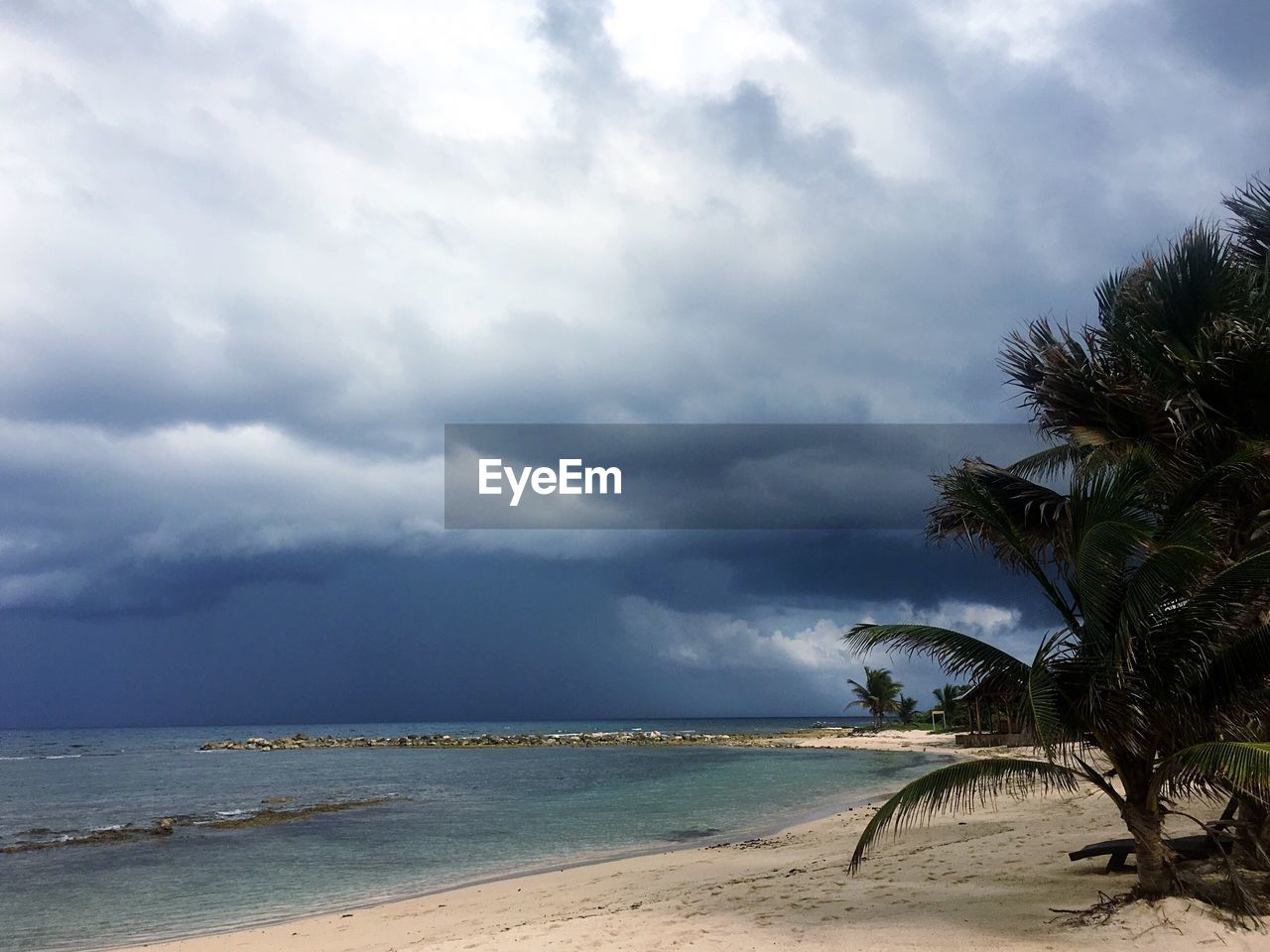 SCENIC VIEW OF BEACH