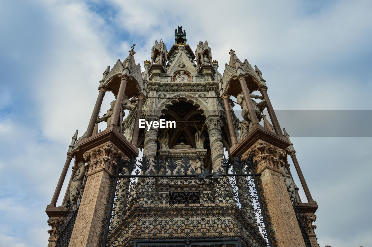 Low angle view of temple building against sky