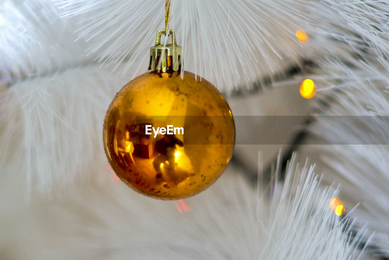 Close-up of gold bauble