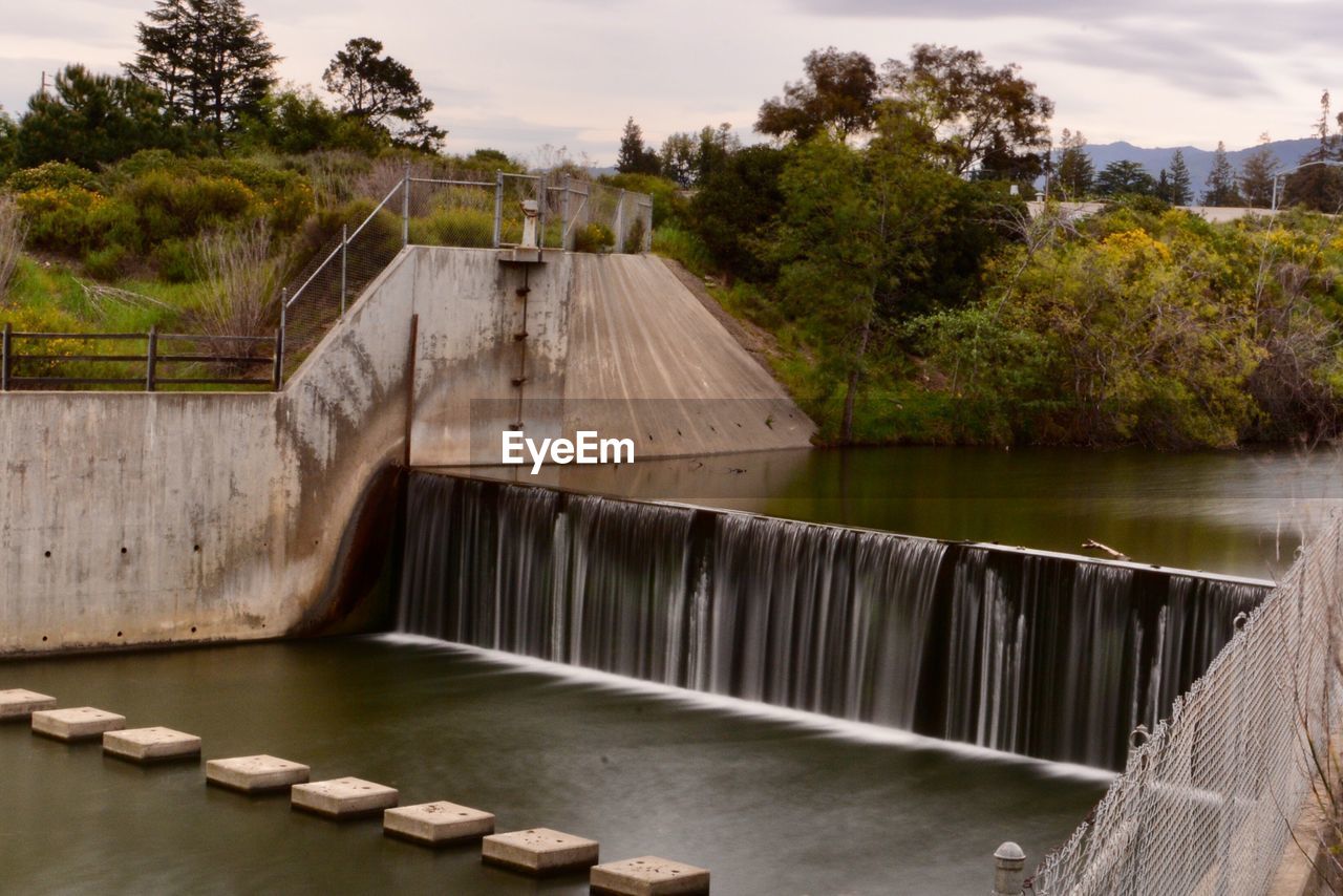 VIEW OF DAM ON LAKE