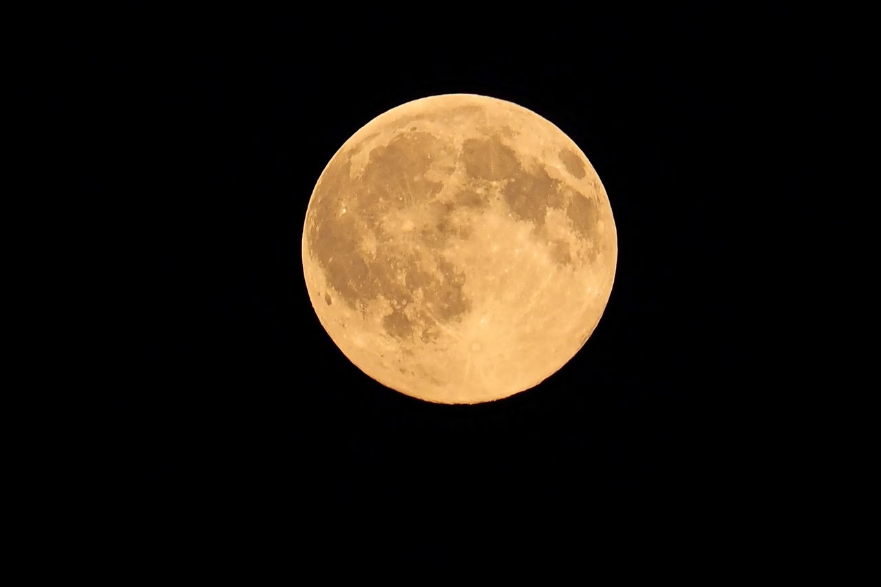 SCENIC VIEW OF MOON AT NIGHT