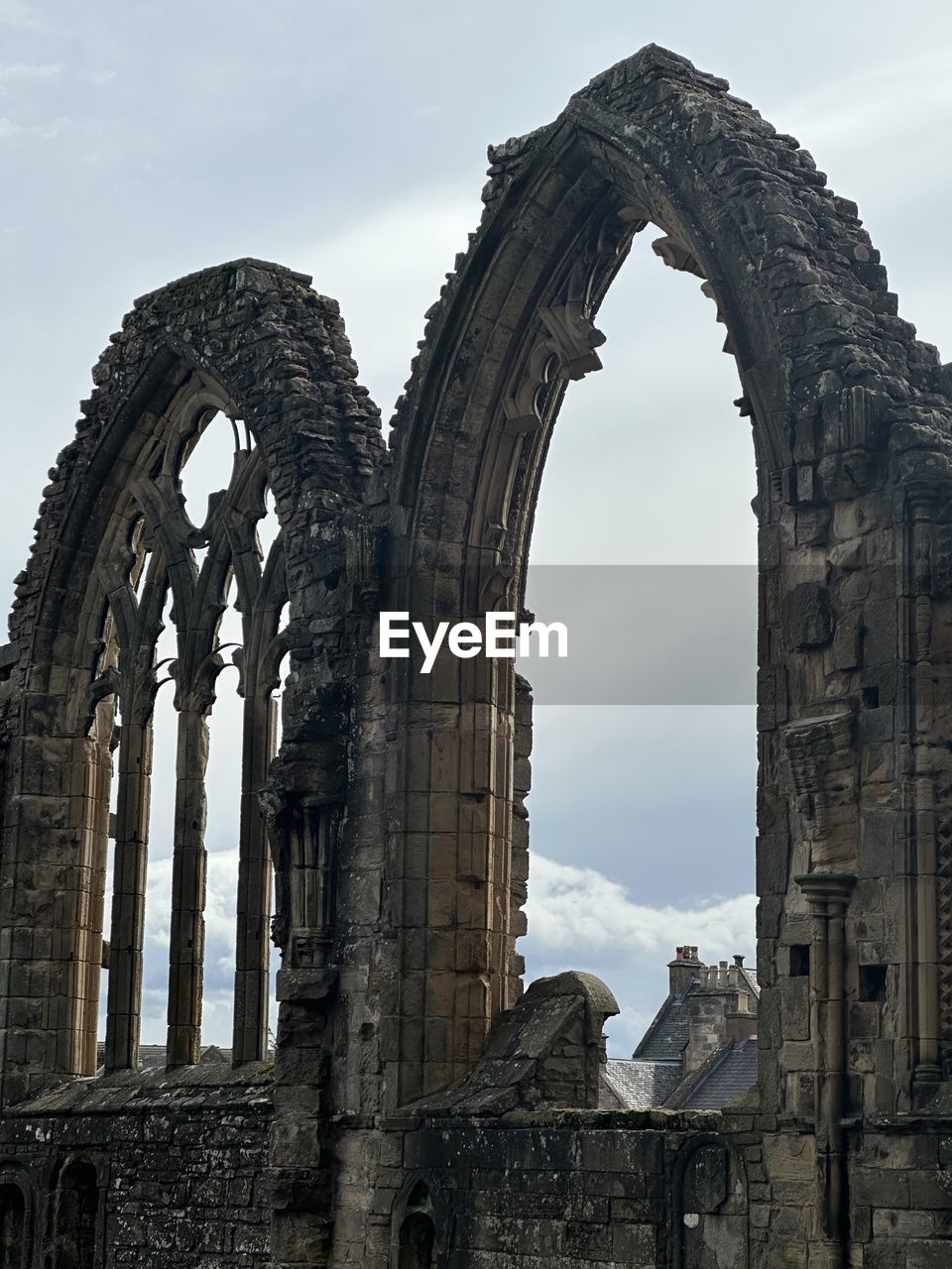 architecture, built structure, history, sky, landmark, the past, arch, sculpture, reflection, nature, travel destinations, ancient history, low angle view, iron, city, travel, day, no people, ancient, outdoors, temple, building exterior, cloud, old ruin, tourism, ruins