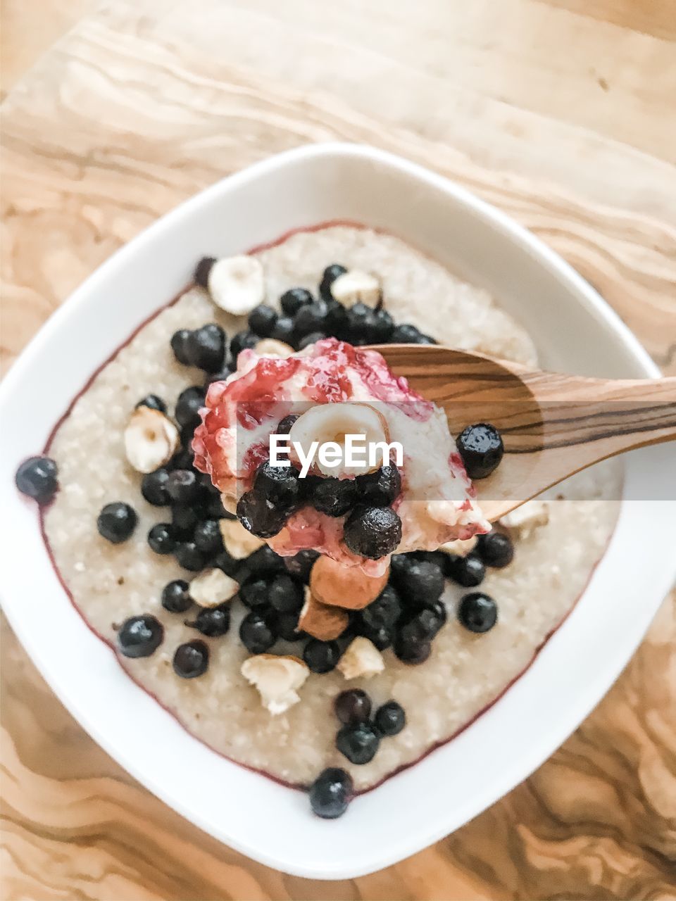 HIGH ANGLE VIEW OF BREAKFAST ON TABLE