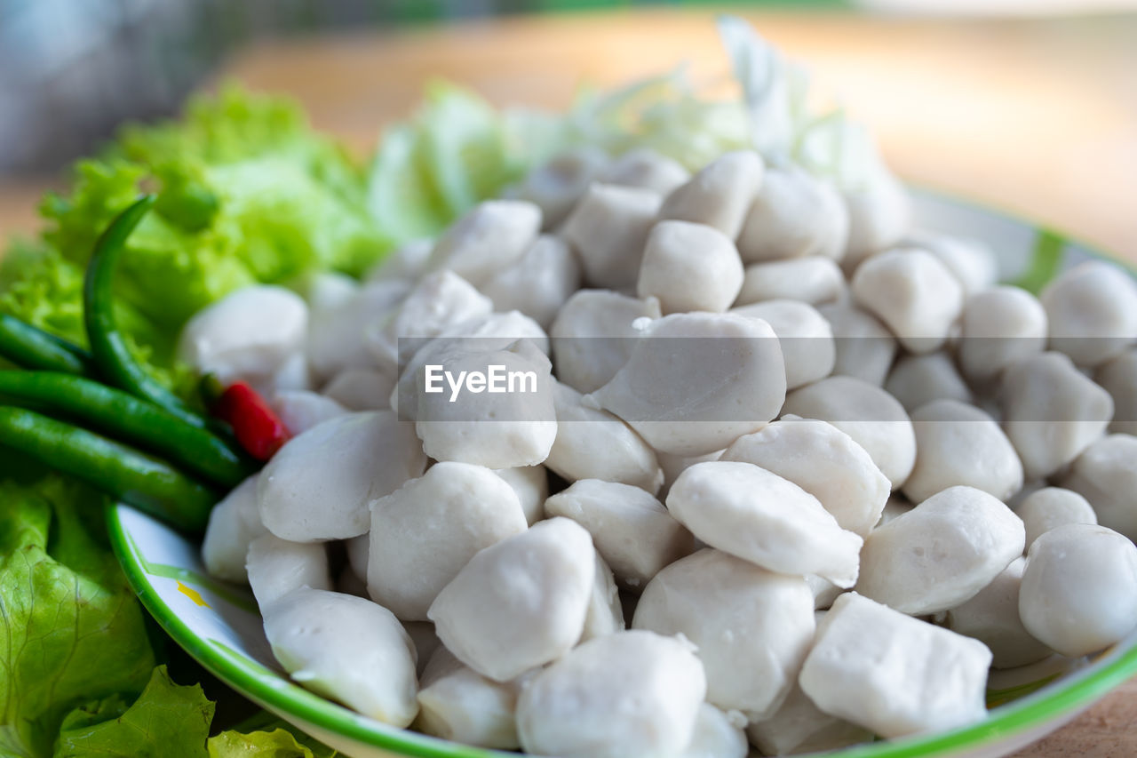 food, food and drink, vegetable, dish, healthy eating, freshness, wellbeing, cuisine, produce, no people, large group of objects, asian food, chinese food, indoors, close-up, ingredient, meal, bowl