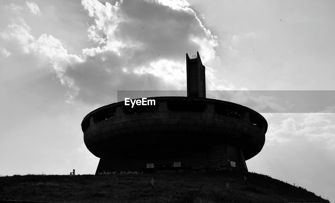 LOW ANGLE VIEW OF TOWER AGAINST SKY