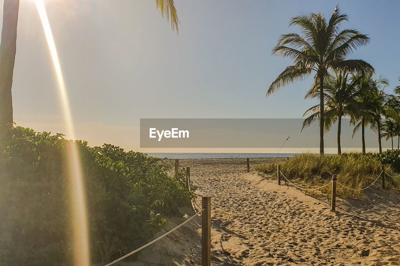 PANORAMIC VIEW OF SEA AGAINST SKY