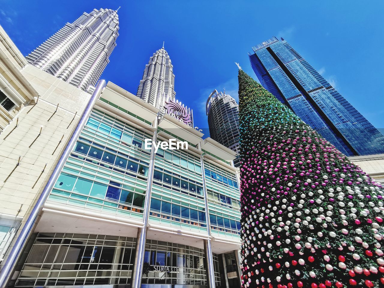 LOW ANGLE VIEW OF MODERN BUILDINGS