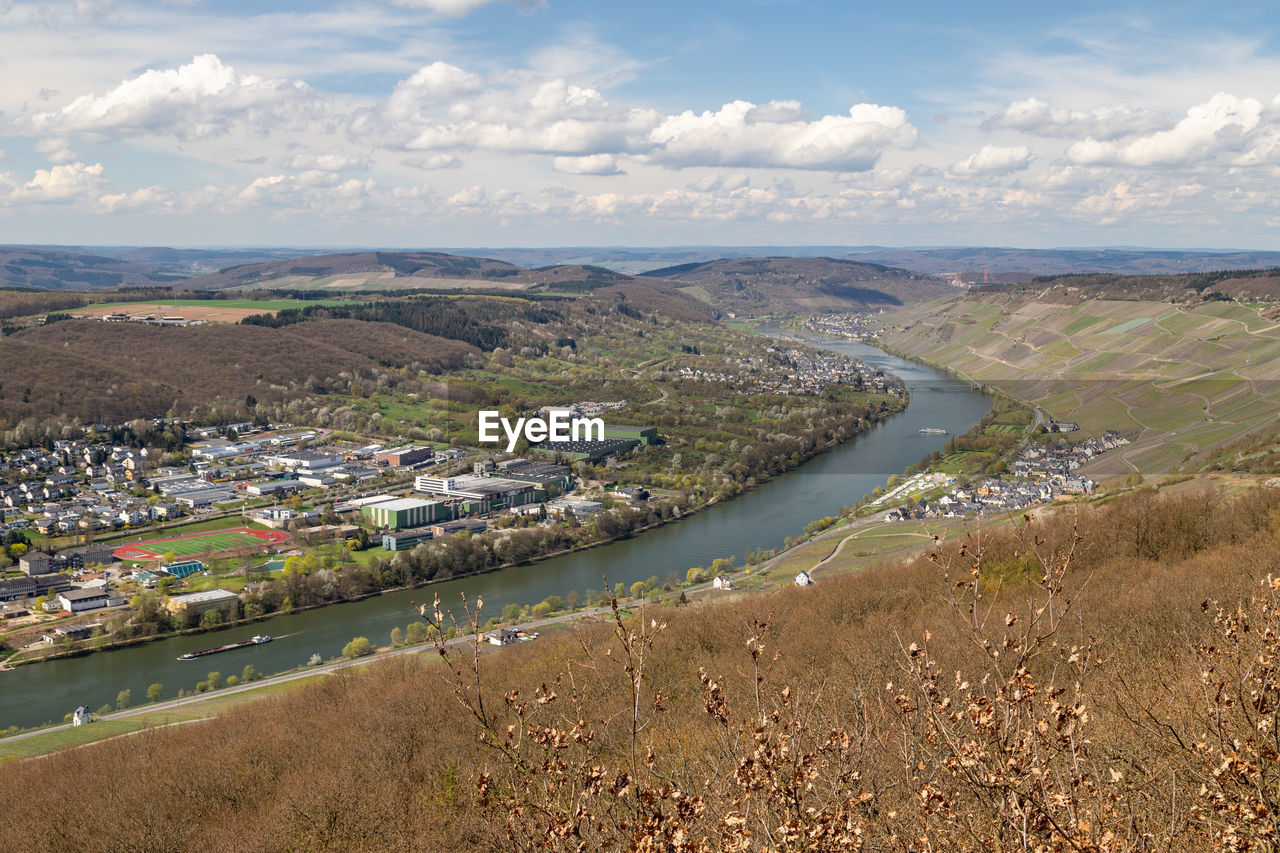 Panoramic view on the valley of the river moselle and the city bernkastel-kues