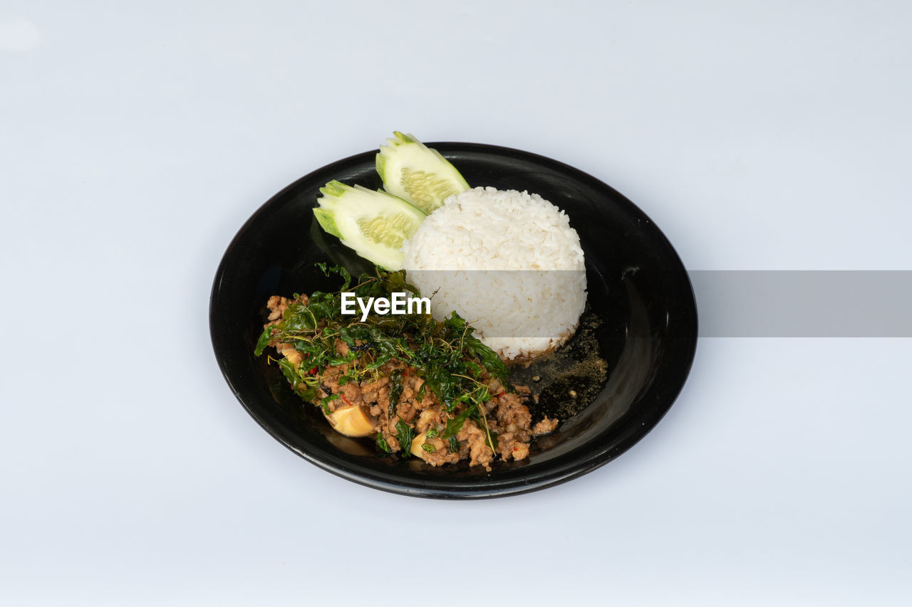 food and drink, food, healthy eating, dish, wellbeing, freshness, vegetable, studio shot, indoors, cuisine, plate, no people, bowl, meal, high angle view, asian food, produce, rice - food staple, white background, seafood, meat, still life, serving size, herb, dinner