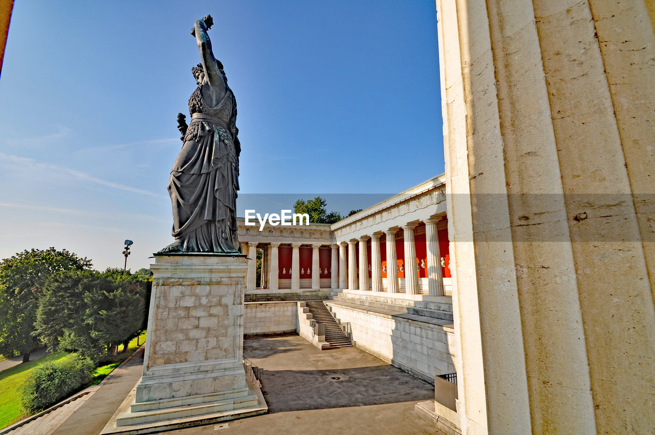 Hall of fame with the statue of bavaria