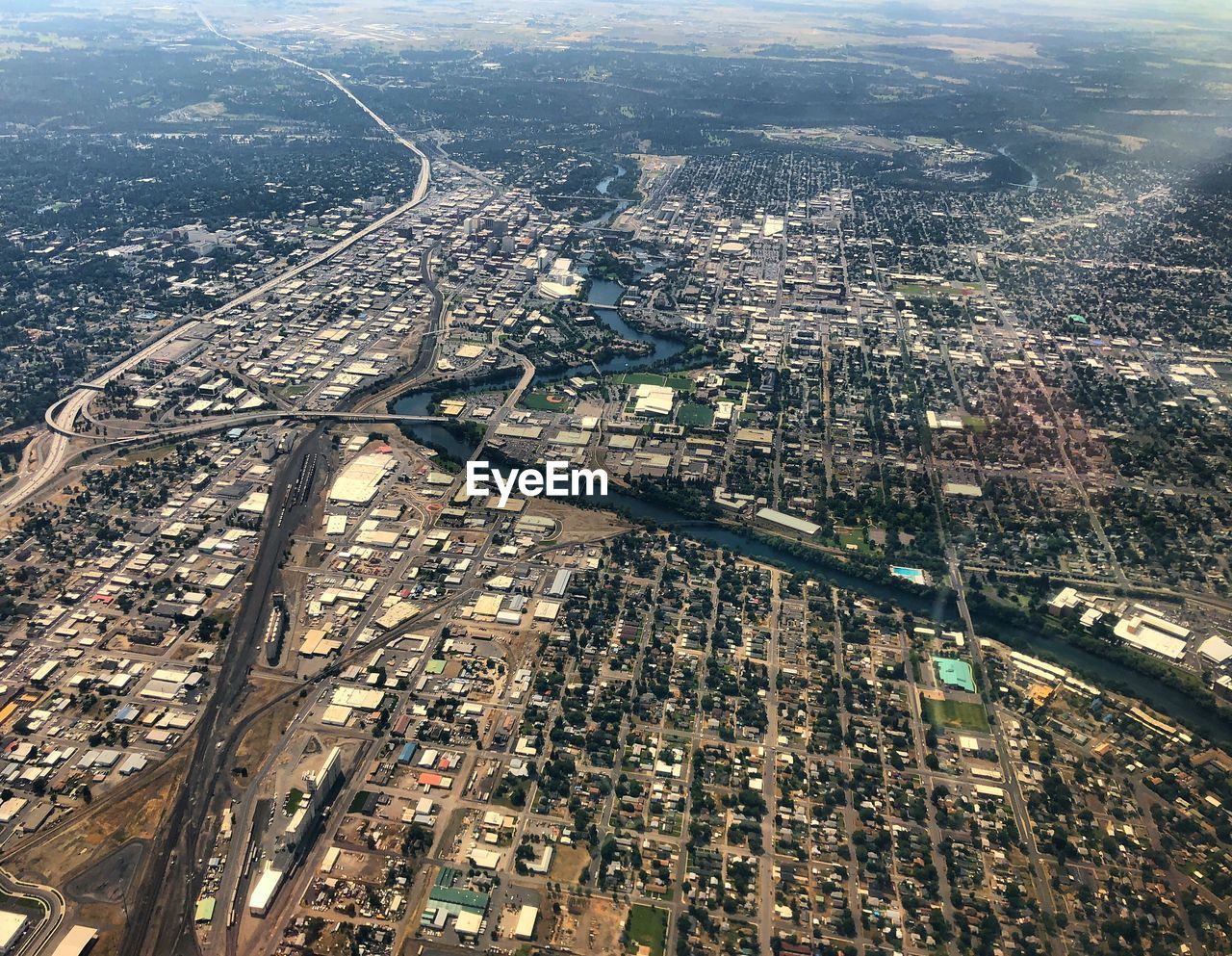 AERIAL VIEW OF CITY STREET AND BUILDINGS