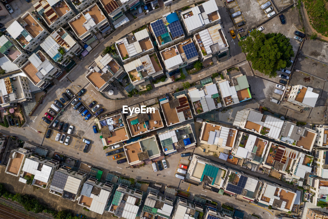 HIGH ANGLE VIEW OF BUILDINGS IN A CITY