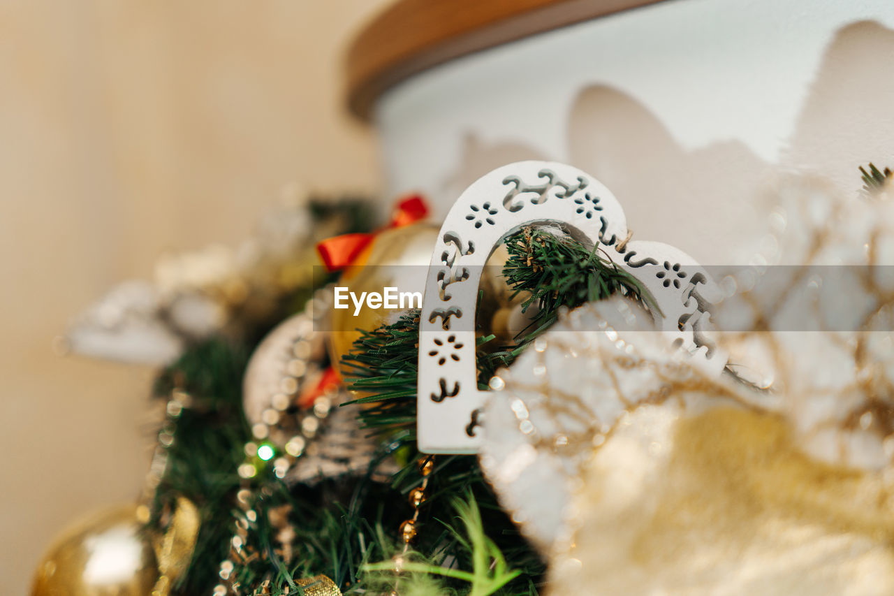 celebration, holiday, christmas, decoration, plant, tradition, indoors, no people, selective focus, christmas decoration, close-up, event, nature, flower, focus on foreground