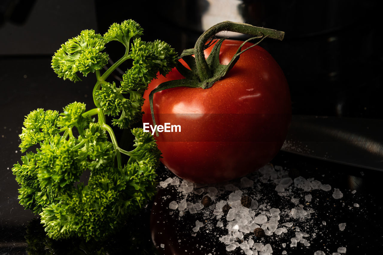 Close-up of fresh tomatoes in container