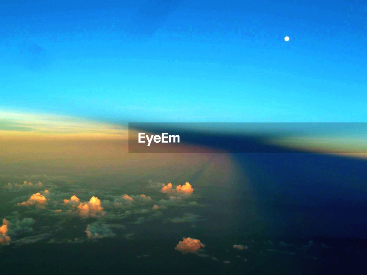 SCENIC VIEW OF SKY AND CLOUDS