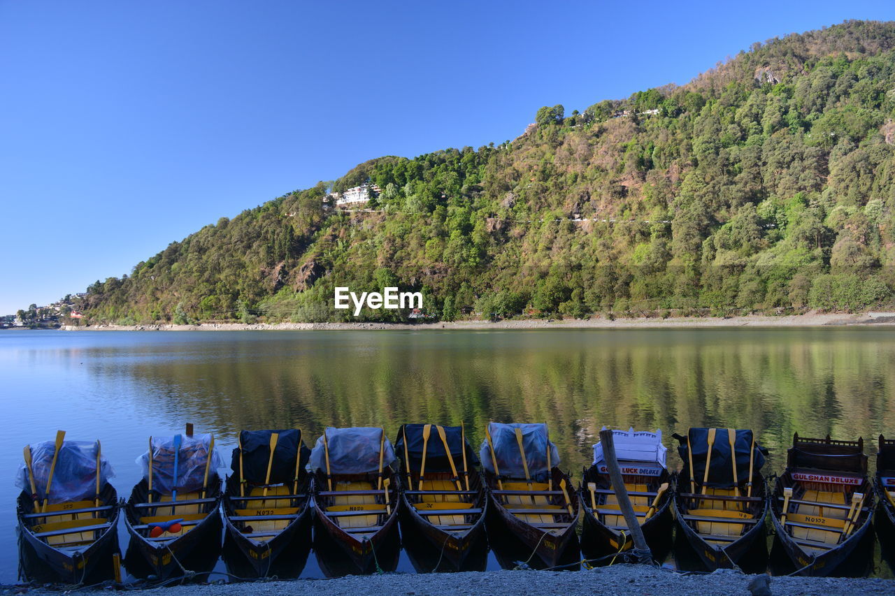 Lake and the boats