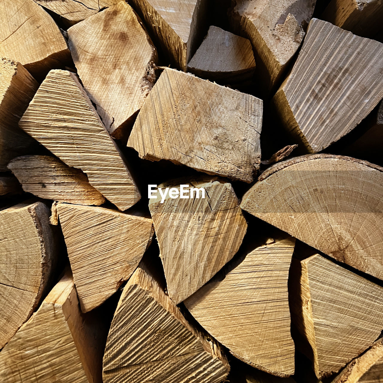 full frame, wood, backgrounds, large group of objects, leaf, timber, close-up, abundance, lumber industry, log, firewood, pattern, no people, deforestation, textured, tree, forest, brown, lumber, heap, shape, woodpile, nature, power generation, still life, environmental issues, repetition