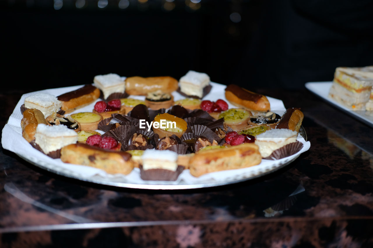 CLOSE-UP OF DESSERT ON TABLE