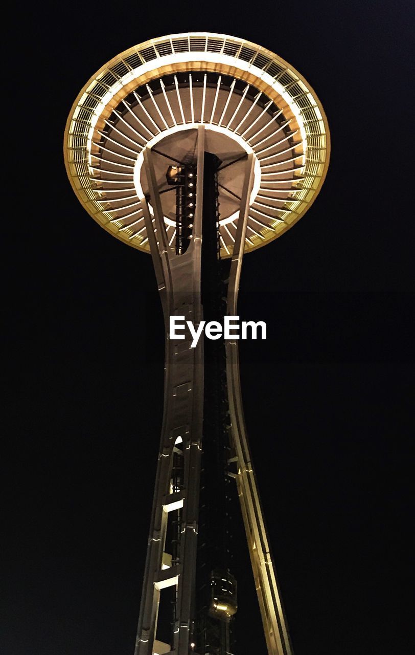 LOW ANGLE VIEW OF FERRIS WHEEL