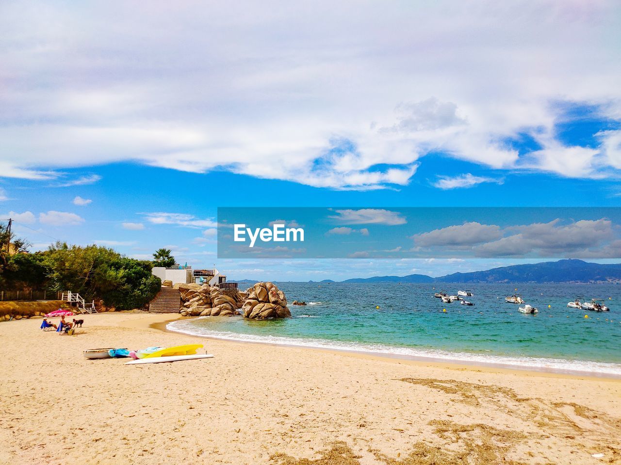SCENIC VIEW OF BEACH