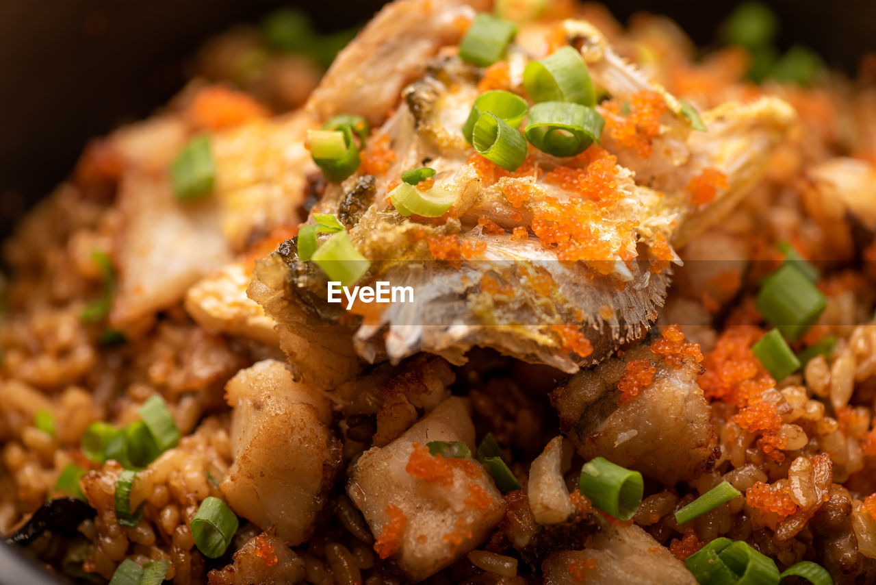 food and drink, food, healthy eating, meat, vegetable, dish, cuisine, freshness, meal, wellbeing, asian food, close-up, no people, produce, herb, copy space, chicken meat, chicken, indoors, fried, spice, focus on foreground, dinner, selective focus, gourmet, chinese food, onion, cooked, serving size
