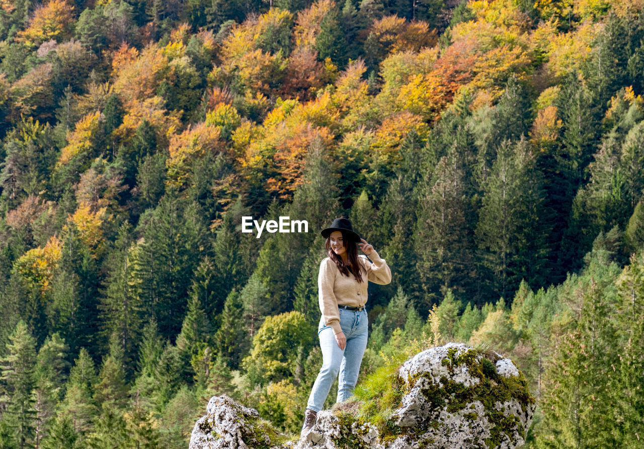 Portrait of a young woman, autumn, fall, nature, outdoors.