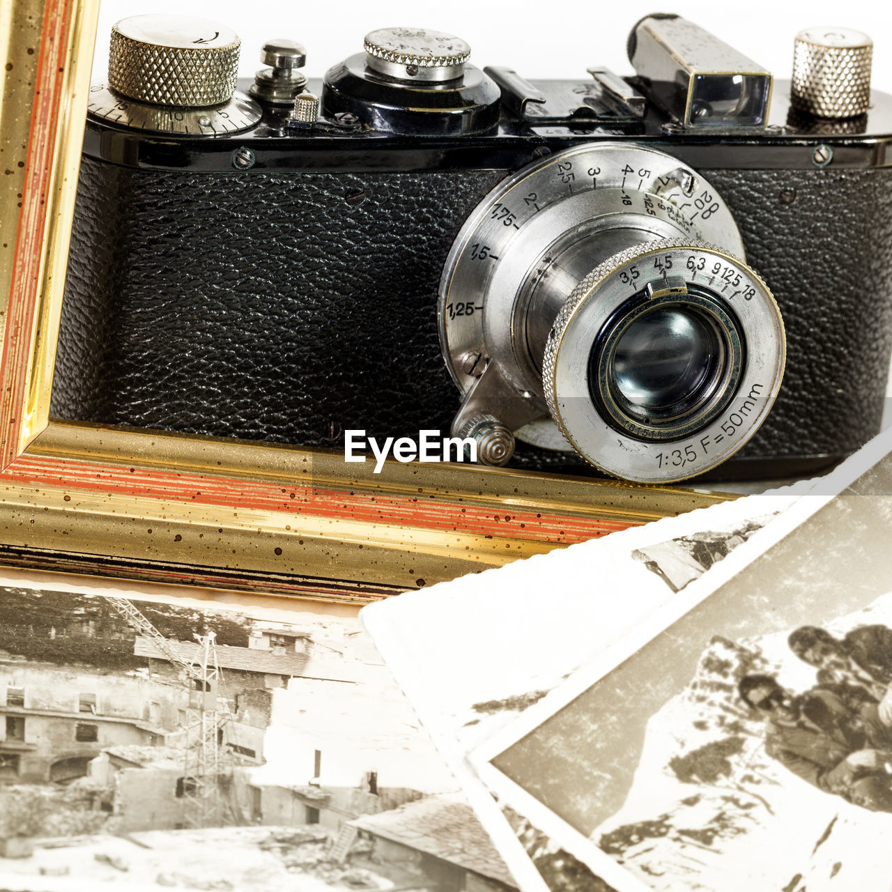 CLOSE-UP OF OLD CAMERA ON TABLE IN CAFE