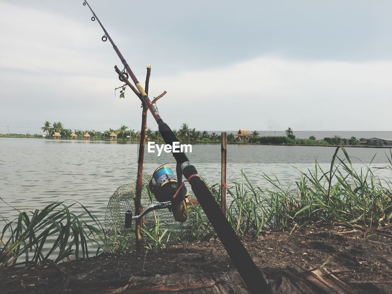 BICYCLE ON RIVERBANK