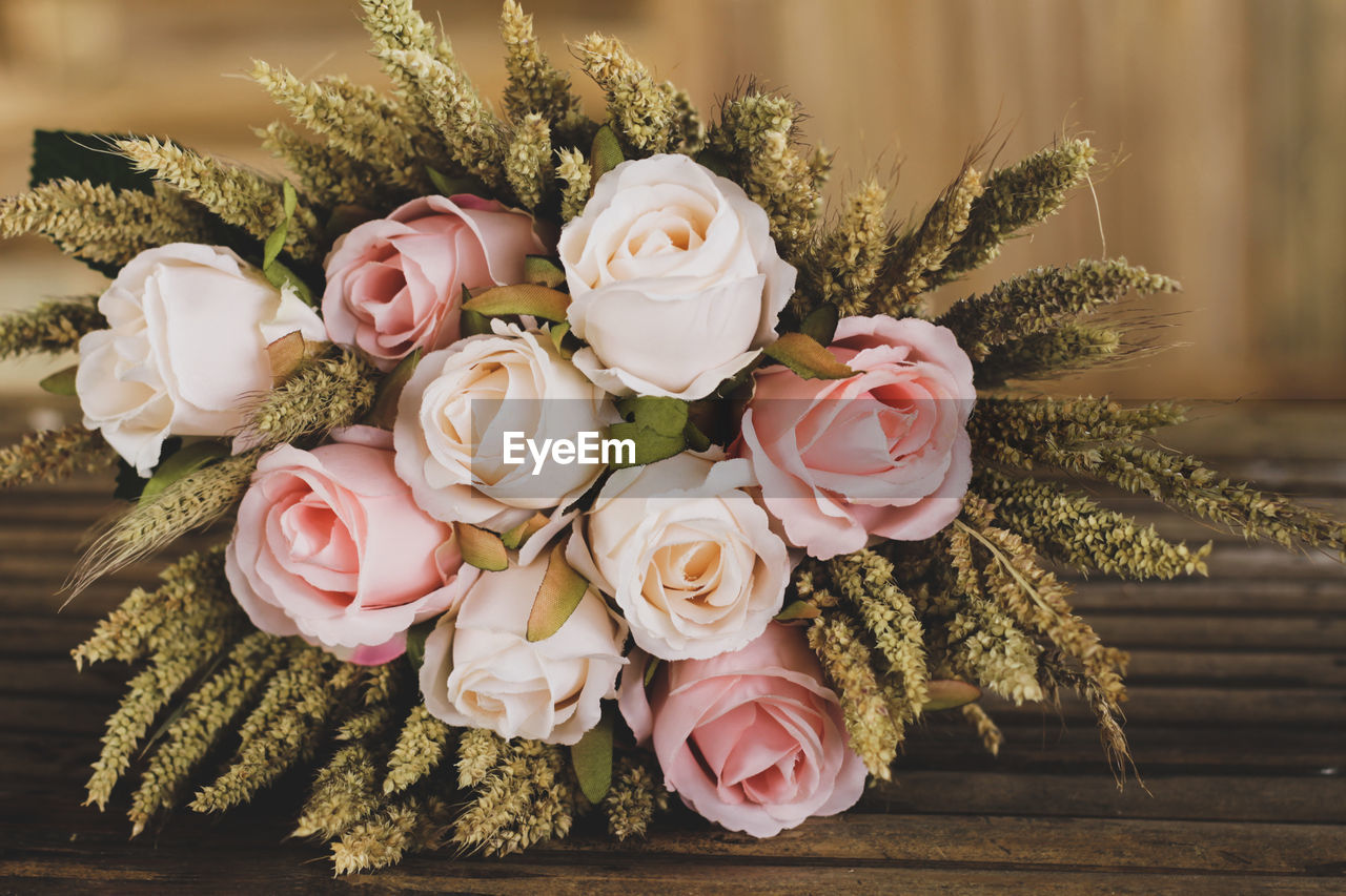 Close-up of rose bouquet