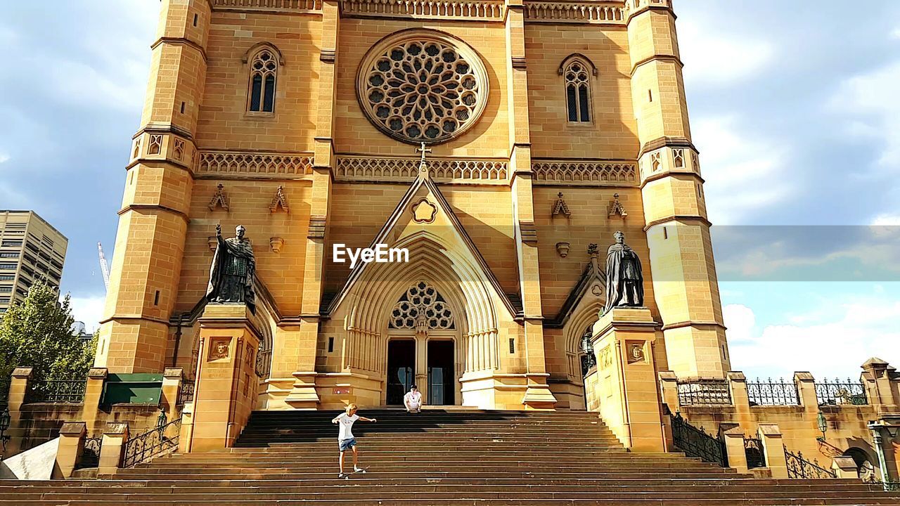 LOW ANGLE VIEW OF A CHURCH