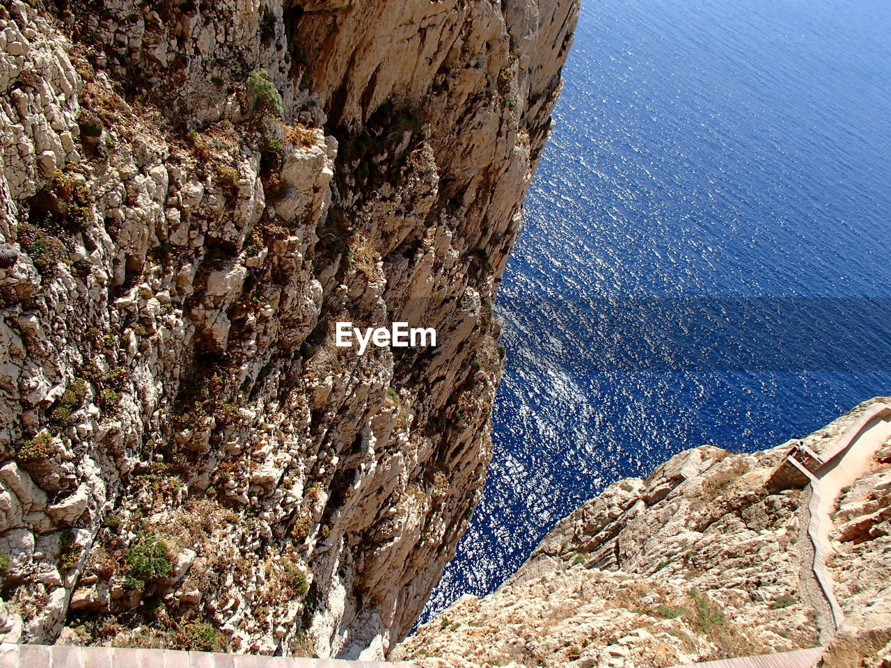 VIEW OF ROCKS AGAINST SKY