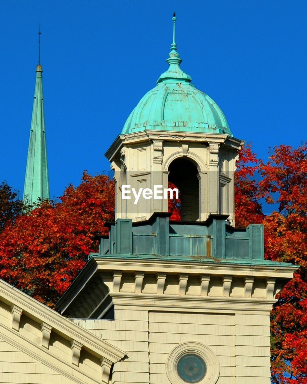 LOW ANGLE VIEW OF CATHEDRAL AGAINST CLEAR SKY