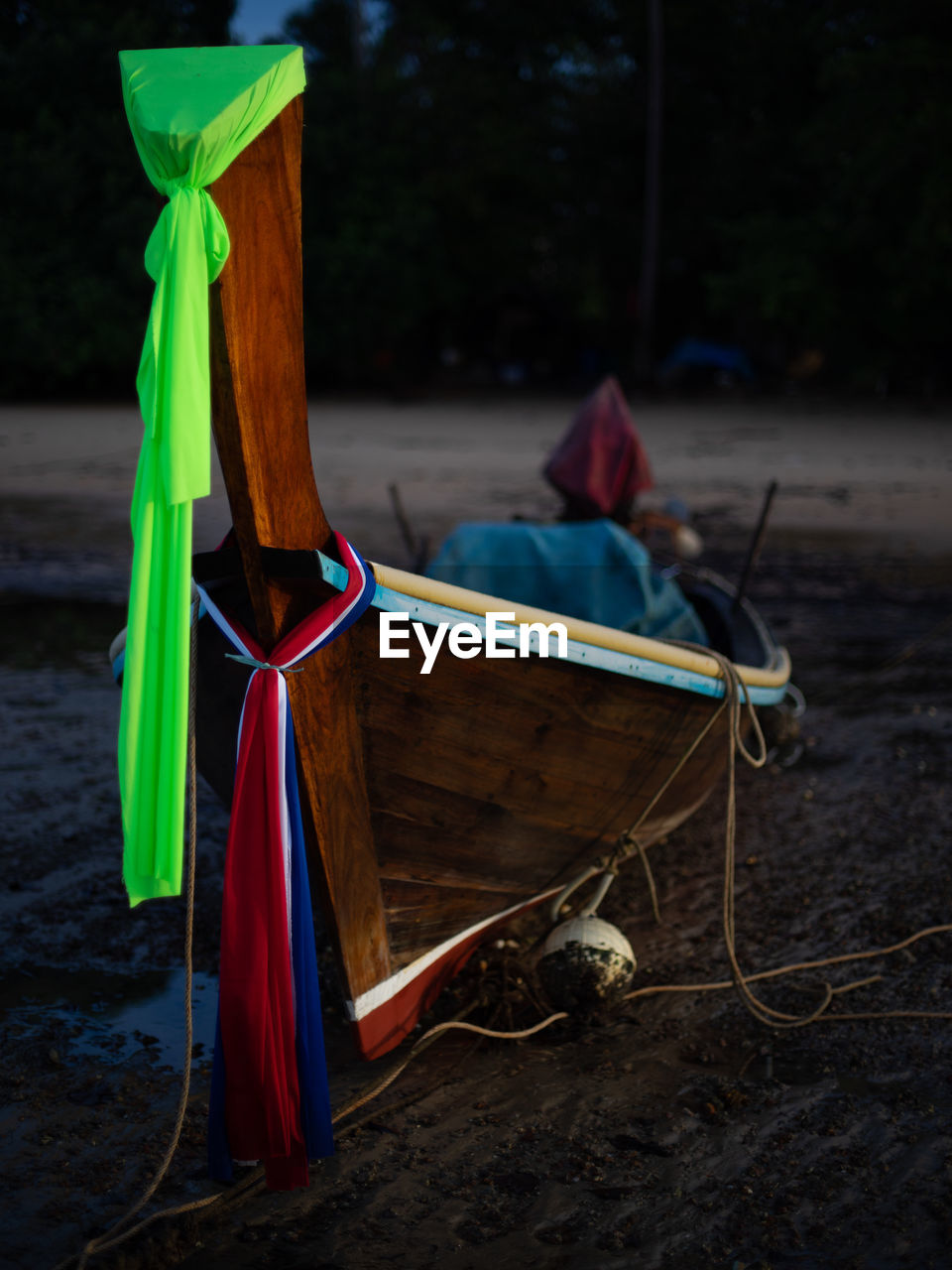 CLOTHES DRYING ON FIELD