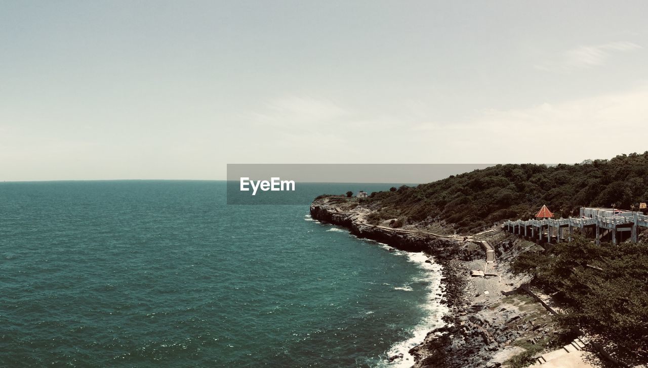 PANORAMIC SHOT OF SEA AGAINST SKY