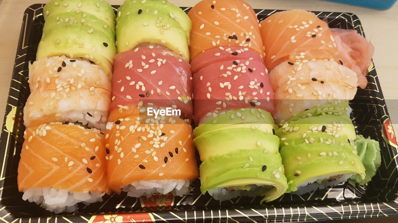 HIGH ANGLE VIEW OF SUSHI