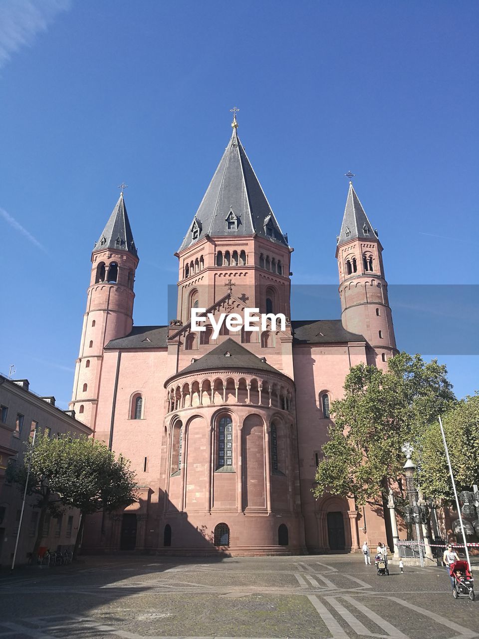 LOW ANGLE VIEW OF CHURCH AGAINST CLEAR SKY