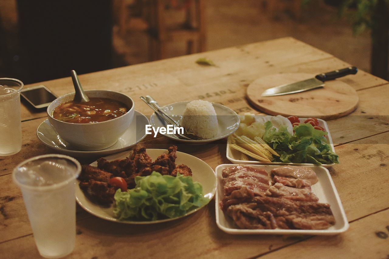 CLOSE-UP OF MEAL SERVED IN PLATE