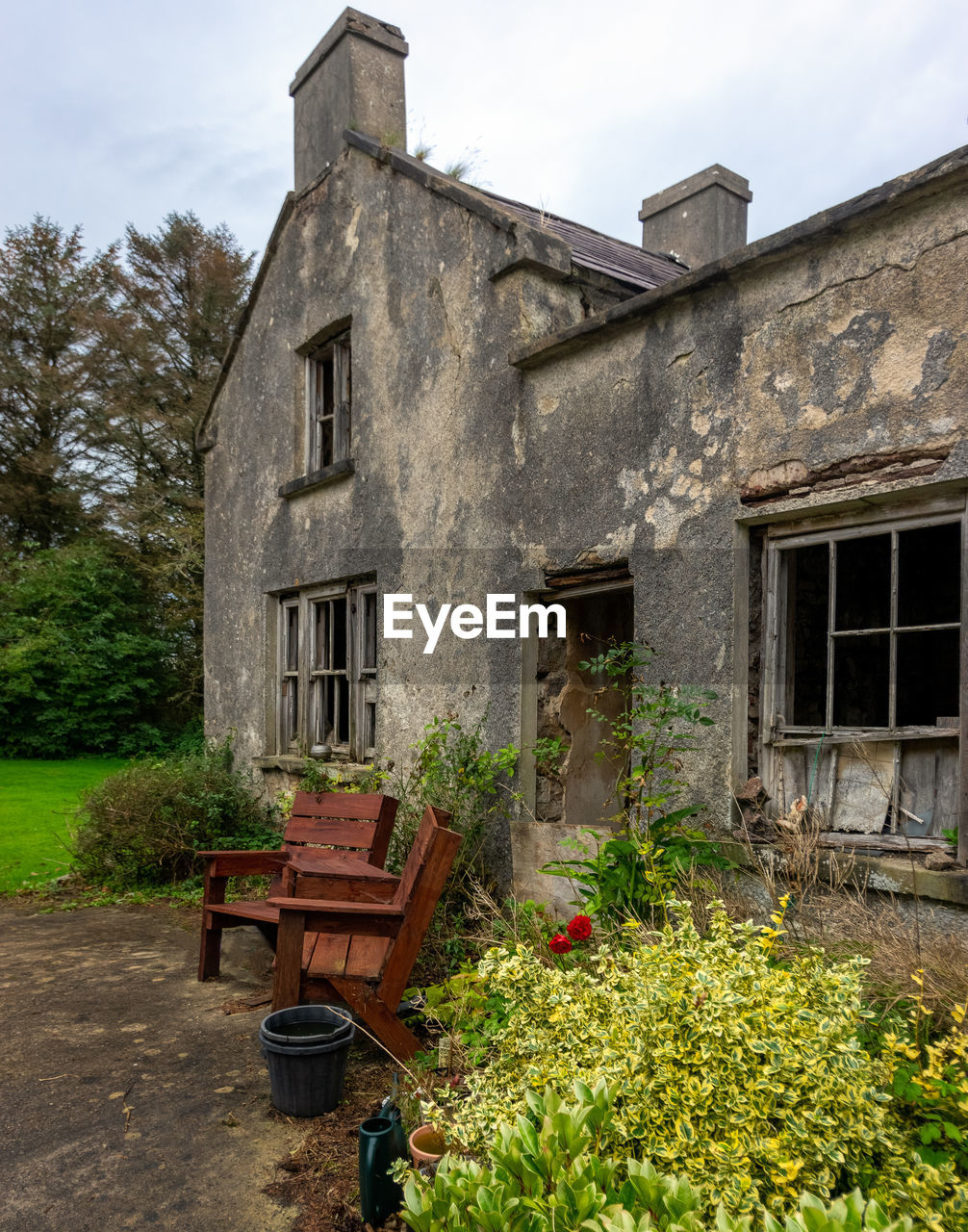 EXTERIOR OF OLD BUILDING