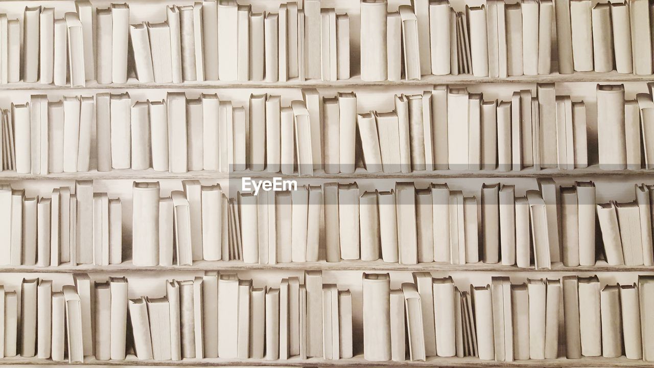 Full frame shot of books in shelves