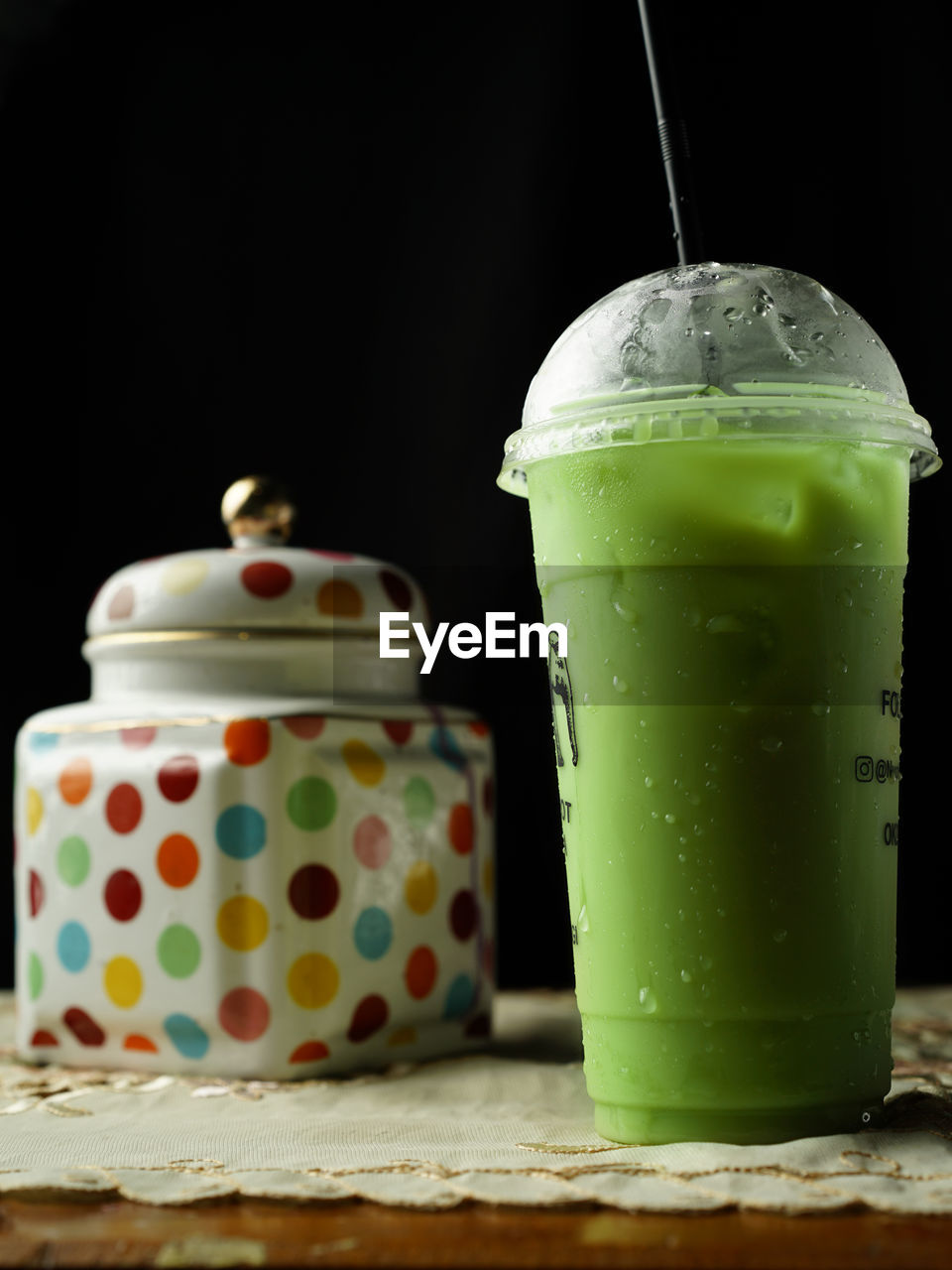CLOSE-UP OF DRINK WITH ICE CREAM