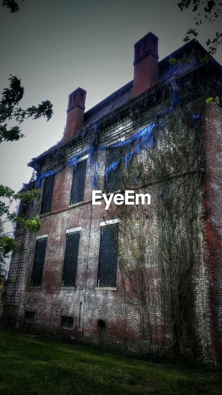 LOW ANGLE VIEW OF OLD BUILDINGS