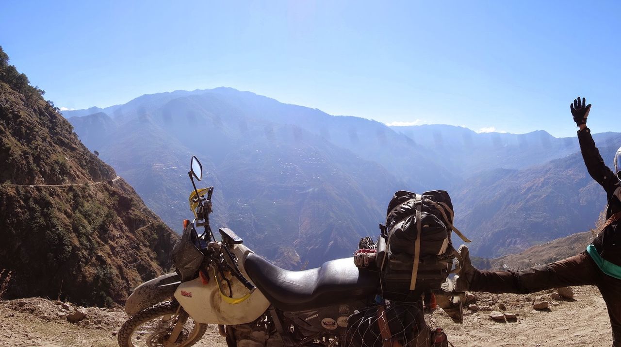 PANORAMIC VIEW OF PEOPLE ON MOUNTAIN