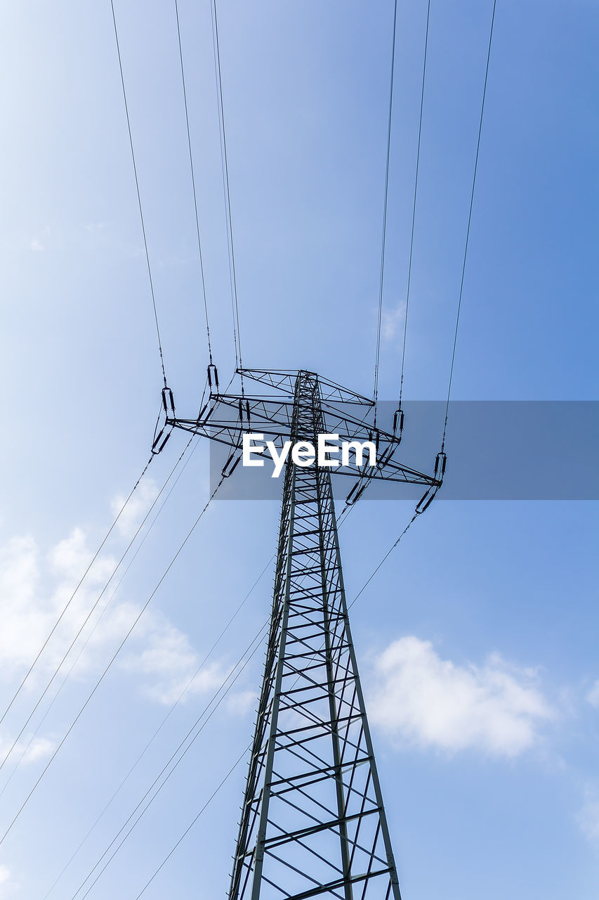 LOW ANGLE VIEW OF POWER LINES AGAINST SKY