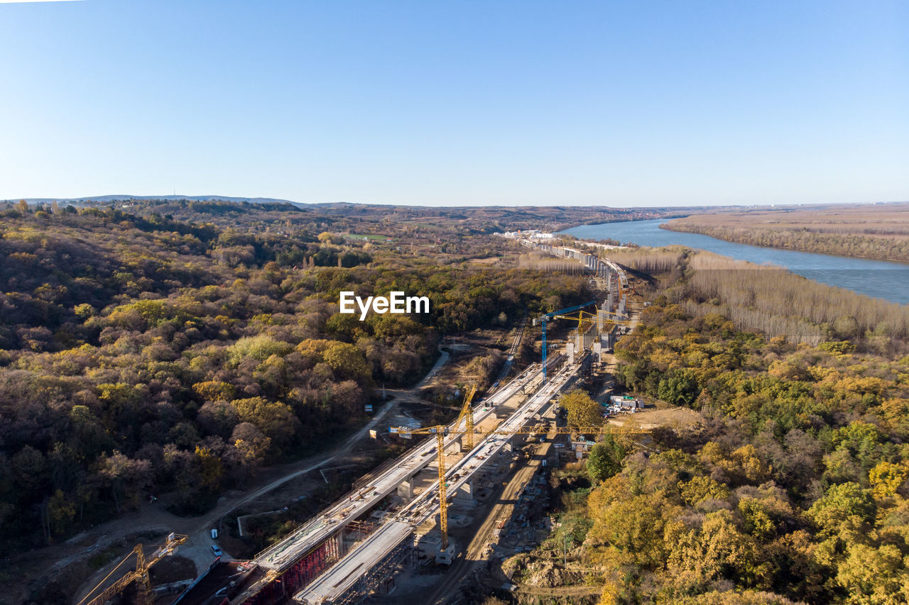 HIGH ANGLE VIEW OF LANDSCAPE AGAINST CLEAR SKY