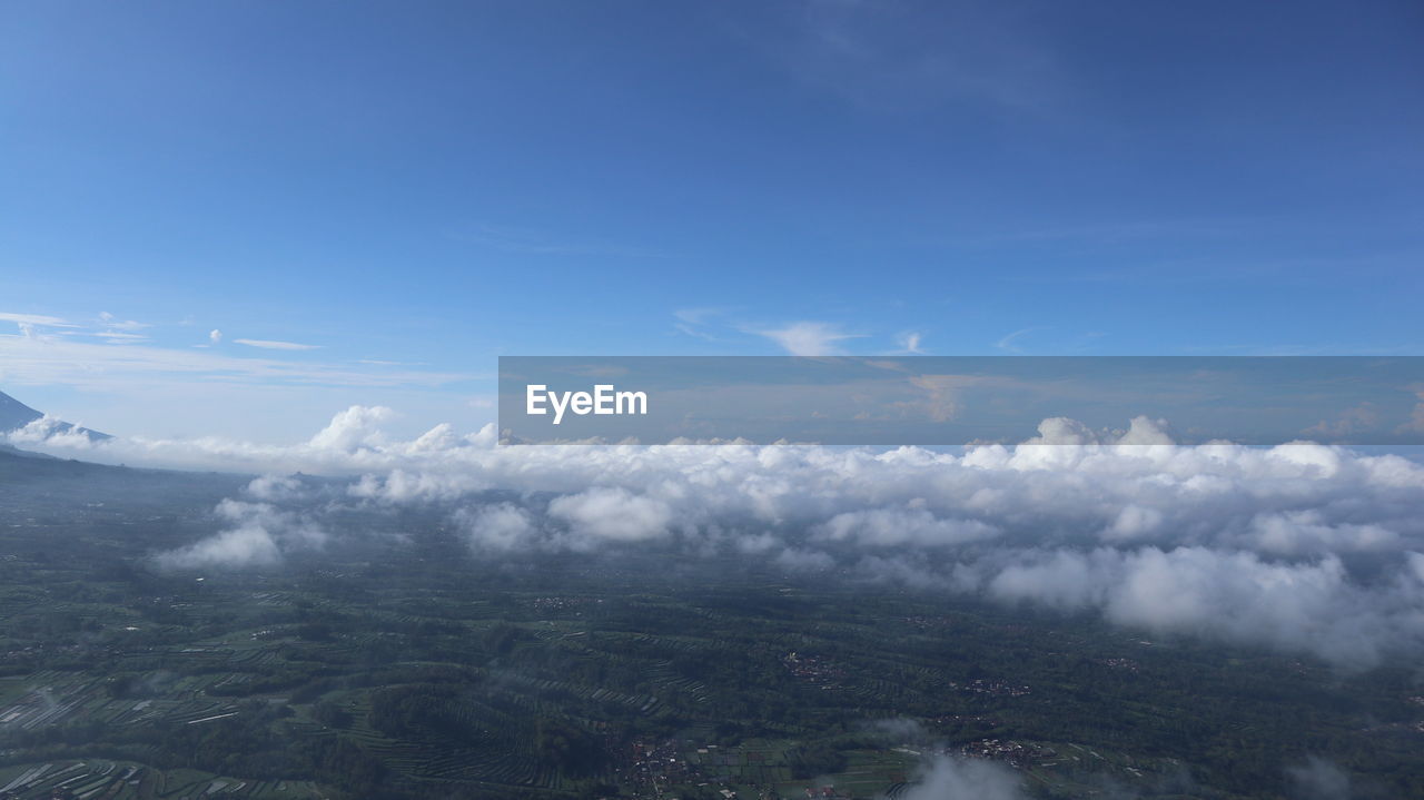 HIGH ANGLE VIEW OF CLOUDS AGAINST SKY