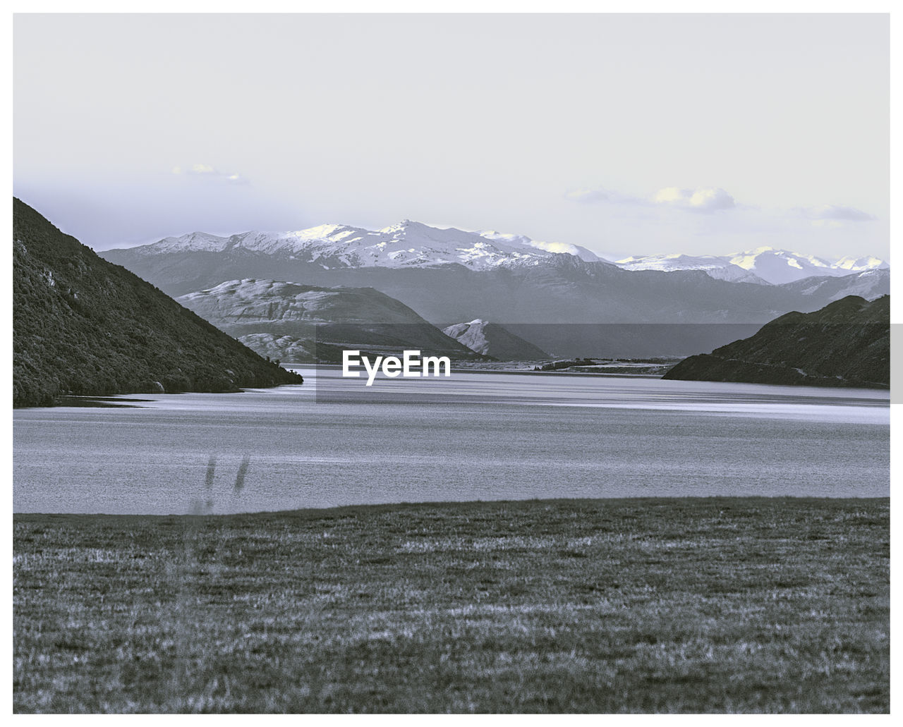 SCENIC VIEW OF SNOWCAPPED MOUNTAINS