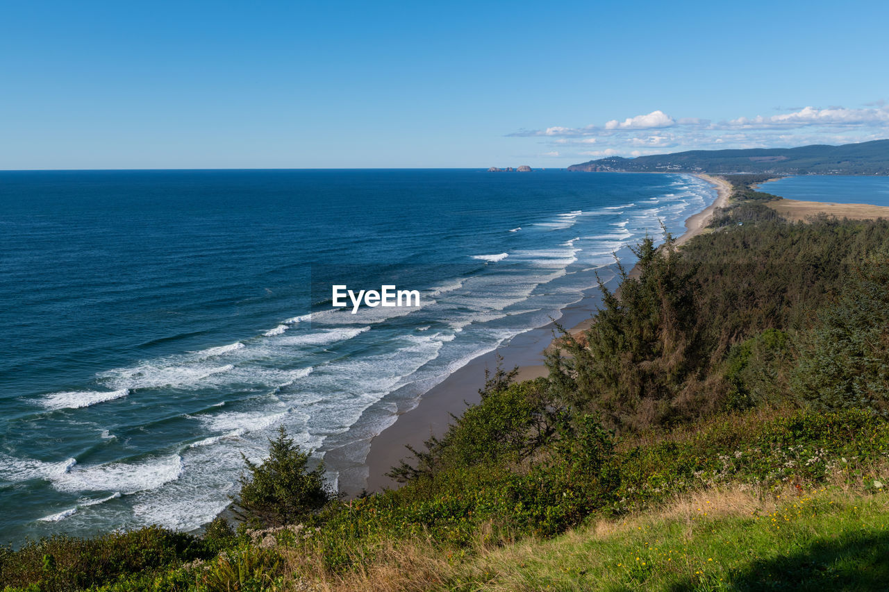 The beach at anderson's viewpoint on the three capes scenic drive in oregon