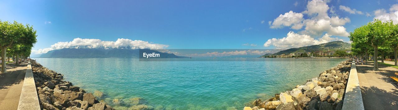 Panoramic view of sea against sky