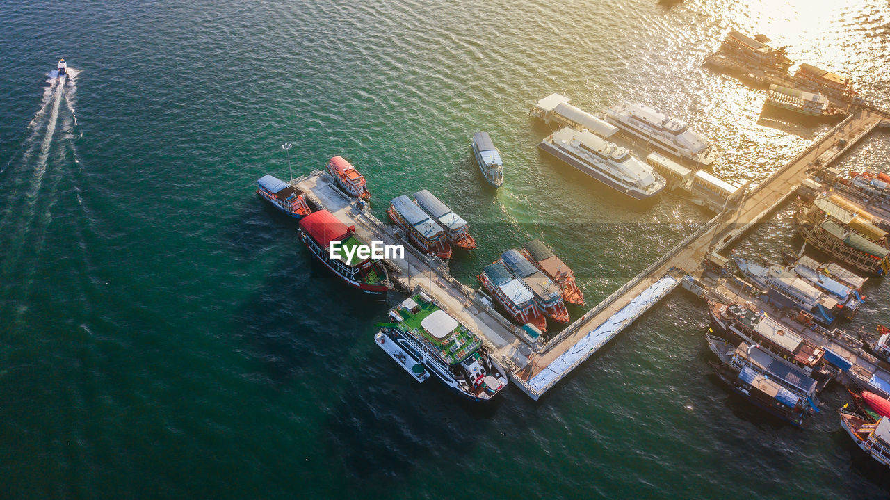 HIGH ANGLE VIEW OF SHIP AT SEA