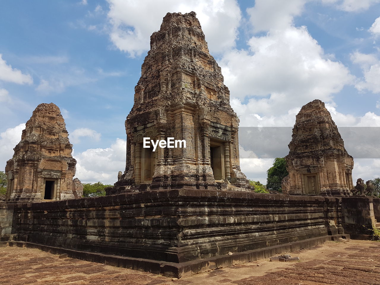 Angkor wat, siem reap. in the east mebon.